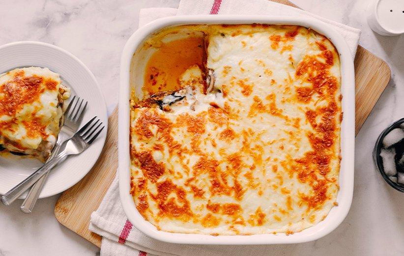 طرز تهیه موساکا بادمجان یونانی طرز تهیه موساکا بادمجان یونانی